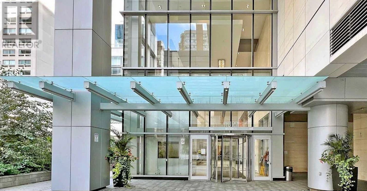 2903-386 Yonge Street, Toronto, ON, M5B 0A5 - 2