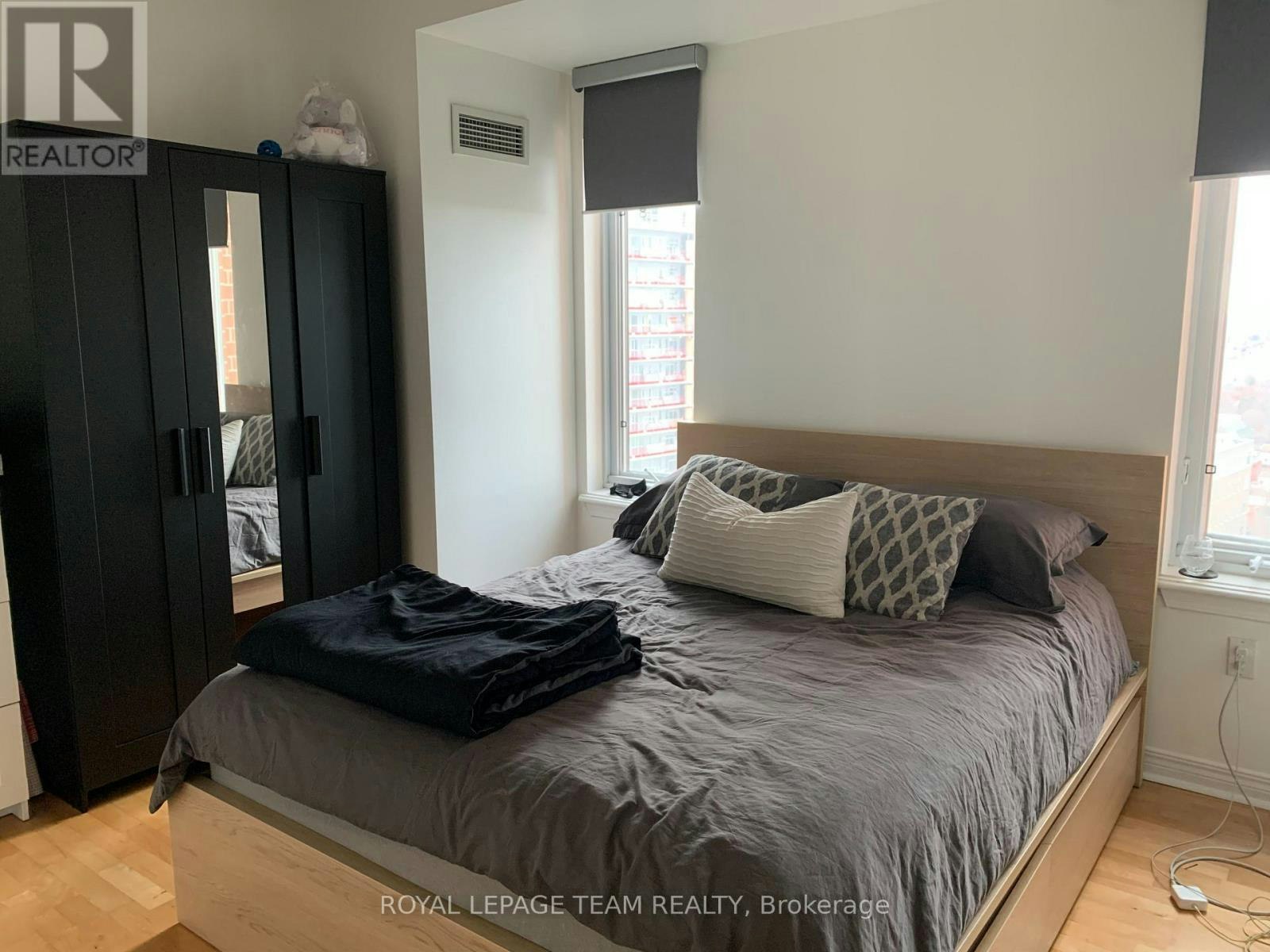 1801-570 Laurier Avenue W, Ottawa, ON, K1R 1C8 - 25