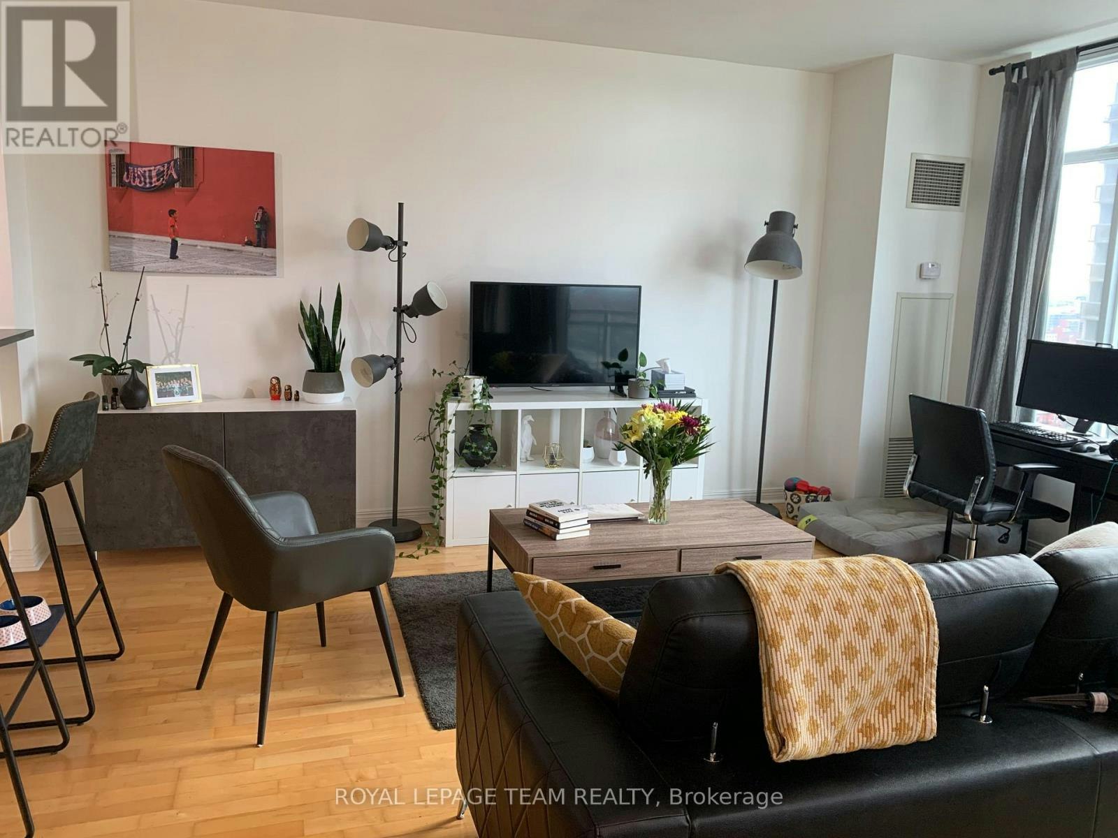 1801-570 Laurier Avenue W, Ottawa, ON, K1R 1C8 - 4