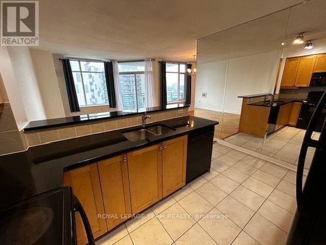 1801-570 Laurier Avenue W, Ottawa, ON, K1R 1C8 - 24