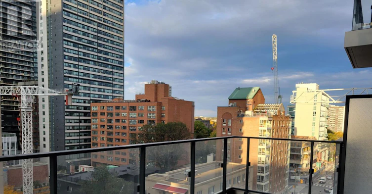 911-77 Shuter Street, Toronto, ON, M5B 0B8 - 2