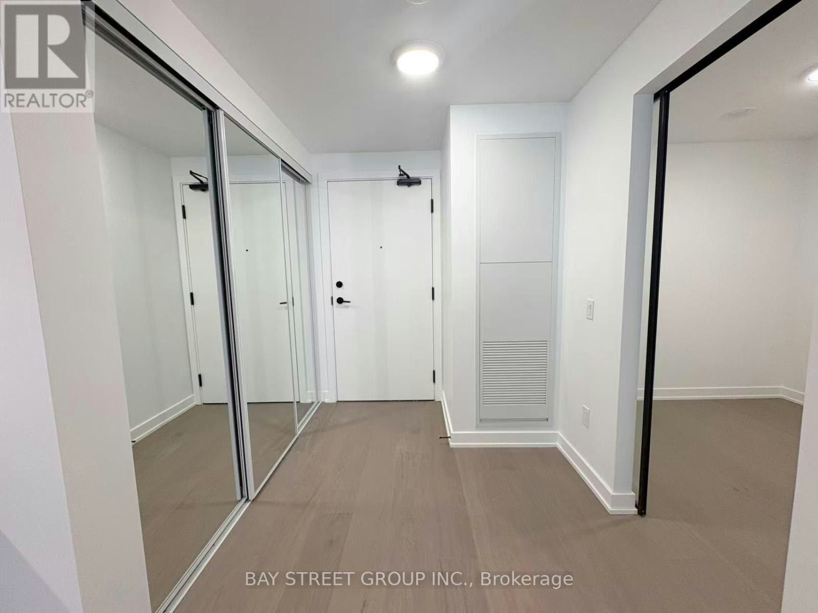 737-91 Montclair Avenue, Toronto, ON, M5P 0B1 - 4