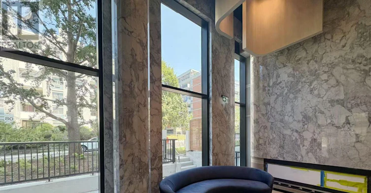 737-91 Montclair Avenue, Toronto, ON, M5P 0B1 - 2