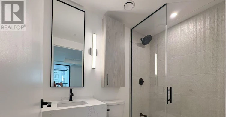 737-91 Montclair Avenue, Toronto, ON, M5P 0B1 - 16