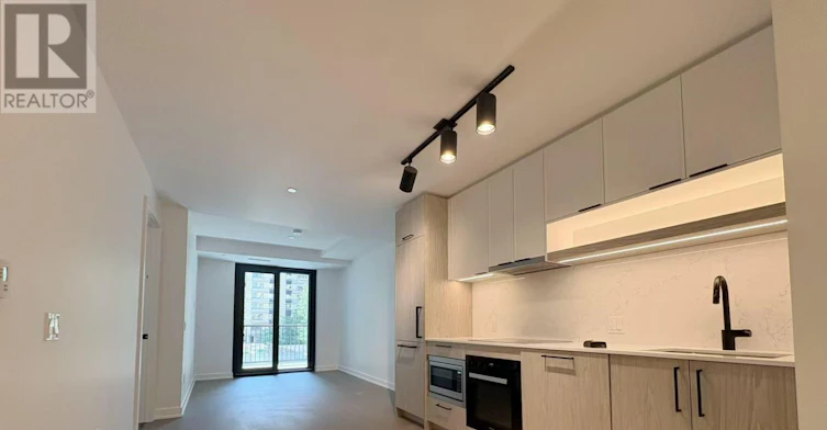 737-91 Montclair Avenue, Toronto, ON, M5P 0B1 - 10