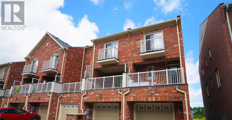 5267 Major Mackenzie Drive E, Markham, ON, L6C 0N3 - 3