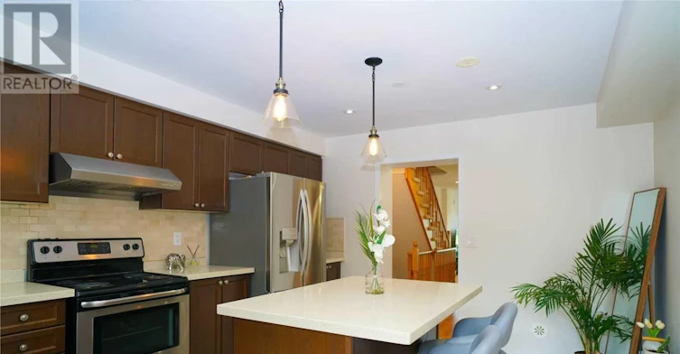 5267 Major Mackenzie Drive E, Markham, ON, L6C 0N3 - 9