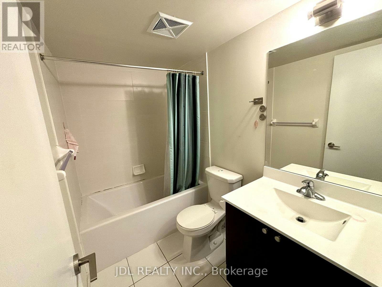 1804-151 Village Green Square, Toronto, ON, M1S 0K5 - 5