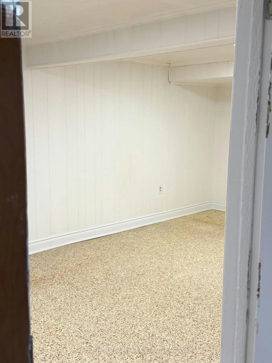 34 Bimbrok Road, Toronto, ON, M1K 4T7 - 7
