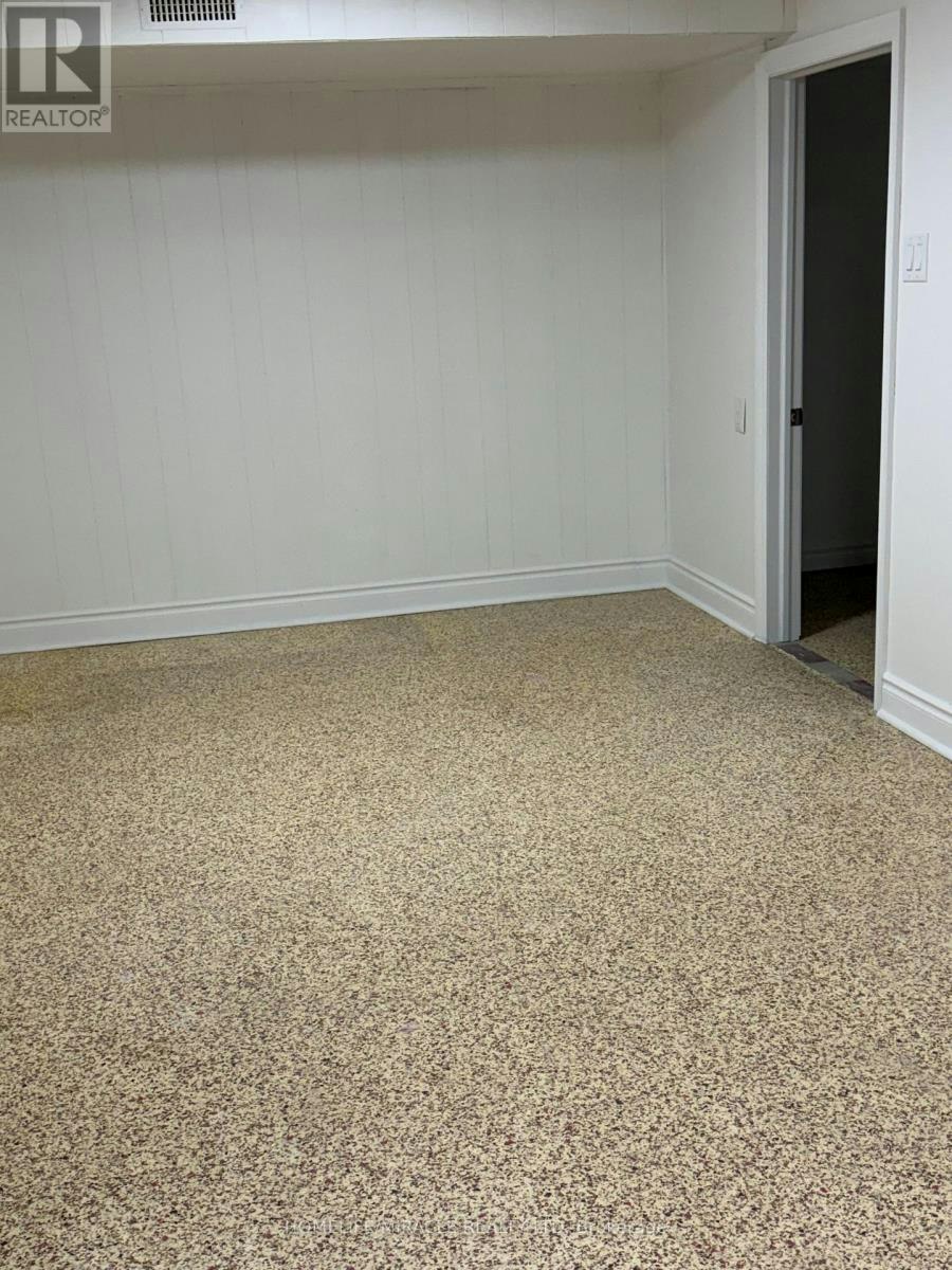 34 Bimbrok Road, Toronto, ON, M1K 4T7 - 9