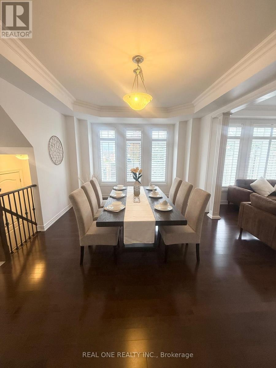 39 Mowder Drive, Aurora, ON, L4G 0V4 - 10