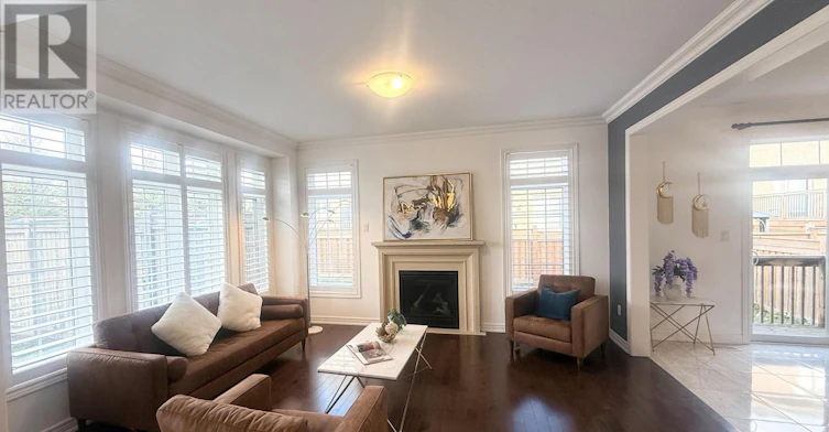39 Mowder Drive, Aurora, ON, L4G 0V4 - 5