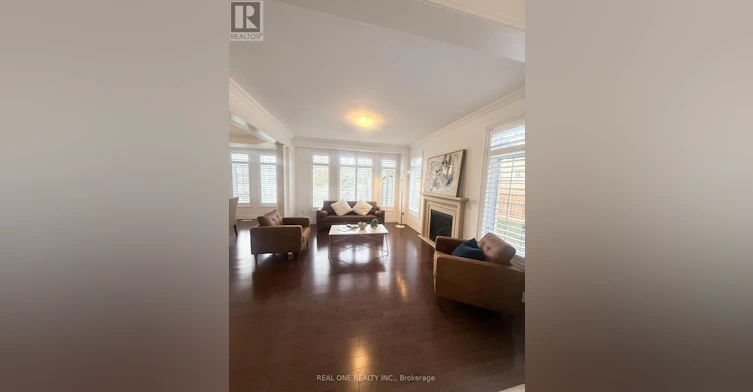 39 Mowder Drive, Aurora, ON, L4G 0V4 - 7