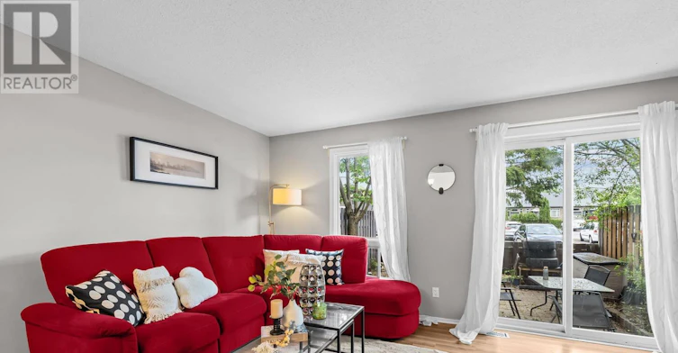 3565 Aladdin Lane, Ottawa, ON, K1T 1E1 - 9