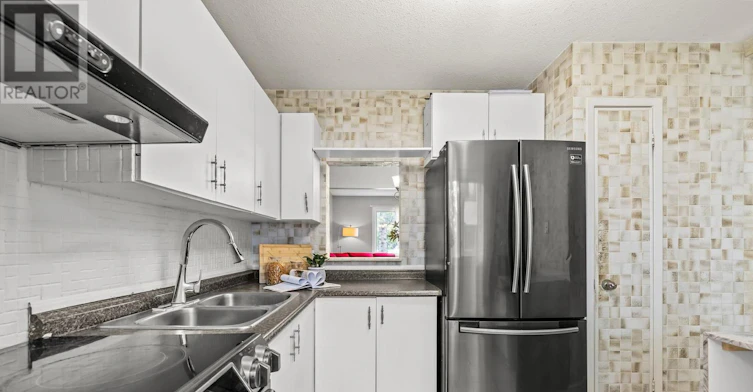 3565 Aladdin Lane, Ottawa, ON, K1T 1E1 - 4