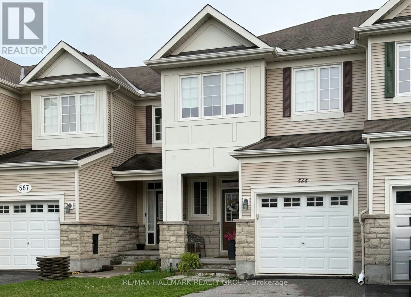 565 Pepperville Crescent, Ottawa, ON, K2M 0E6 - 2
