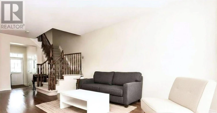 565 Pepperville Crescent, Ottawa, ON, K2M 0E6 - 4