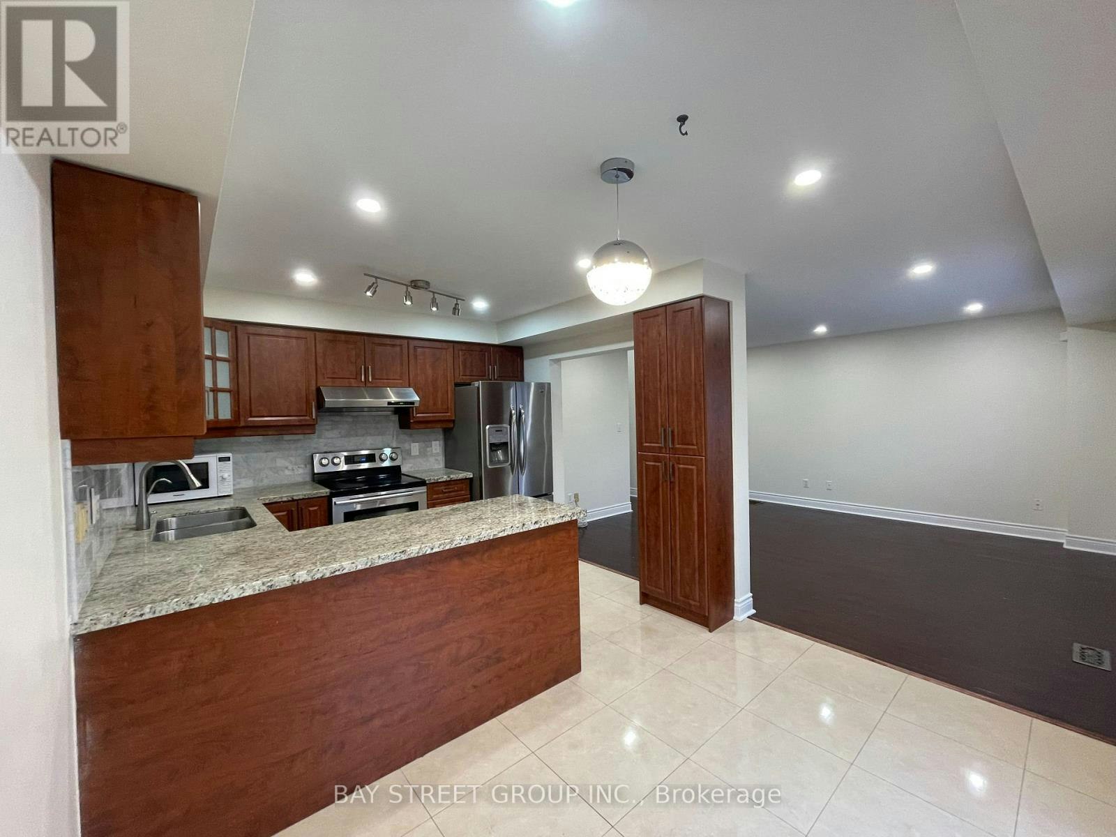 2165 White Dove Circle, Oakville, ON, L6M 3R7 - 8