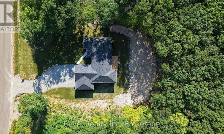 LOT-18 Voyageur Drive