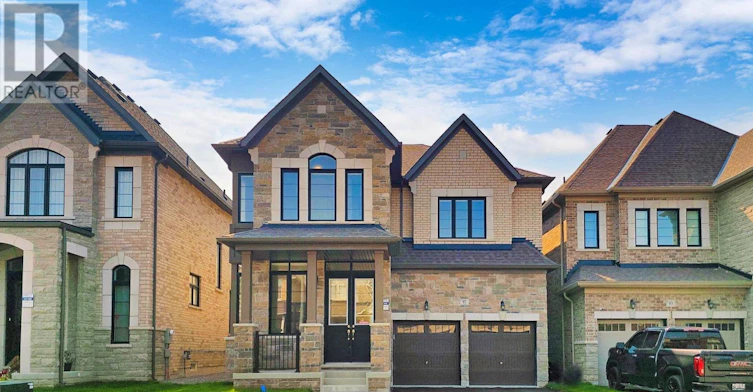 UPPER TWO BEDROOMS-97 Halldorson Avenue, Aurora, ON, L4G 0C5