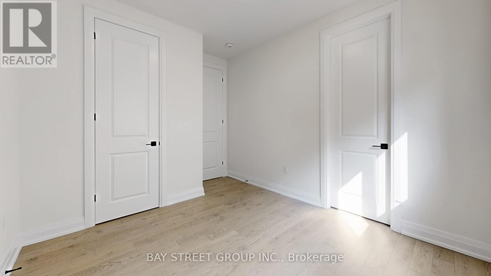 UPPER TWO BEDROOMS-97 Halldorson Avenue, Aurora, ON, L4G 0C5 - 9