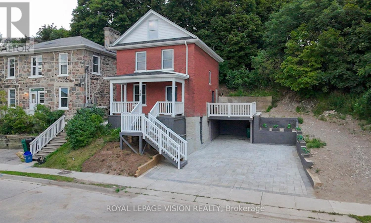 15 Shade Street