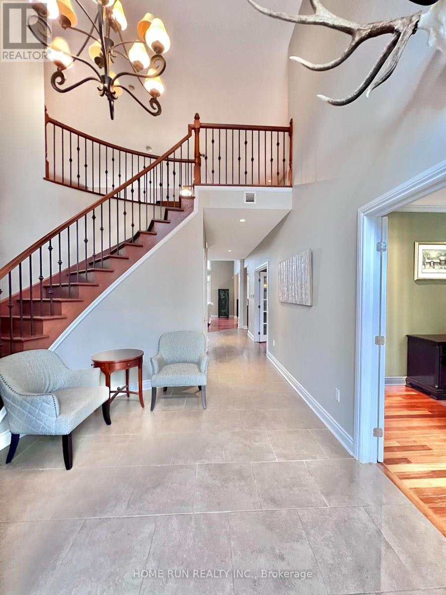 3 Winding Way, Ottawa, ON, K2C 3H1 - 6