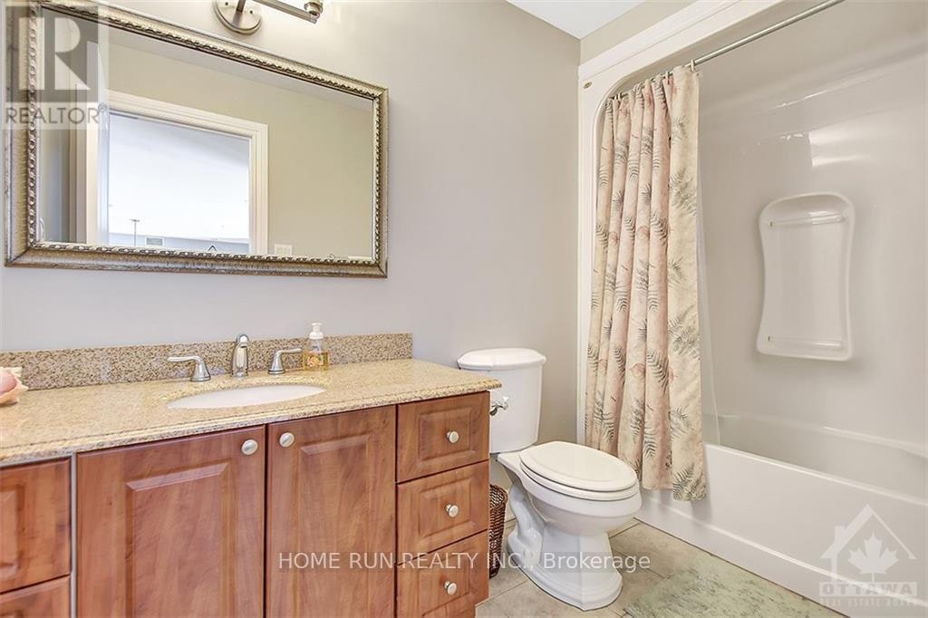 3 Winding Way, Ottawa, ON, K2C 3H1 - 39