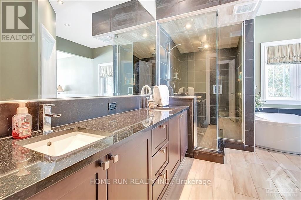 3 Winding Way, Ottawa, ON, K2C 3H1 - 23