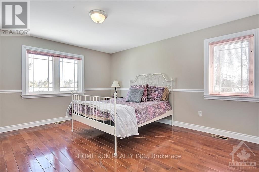 3 Winding Way, Ottawa, ON, K2C 3H1 - 36