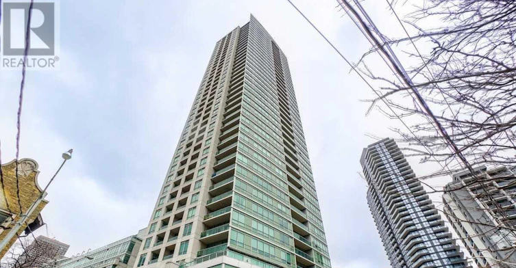 810-120 Homewood Avenue, Toronto, ON, M4Y 1J4 - 2