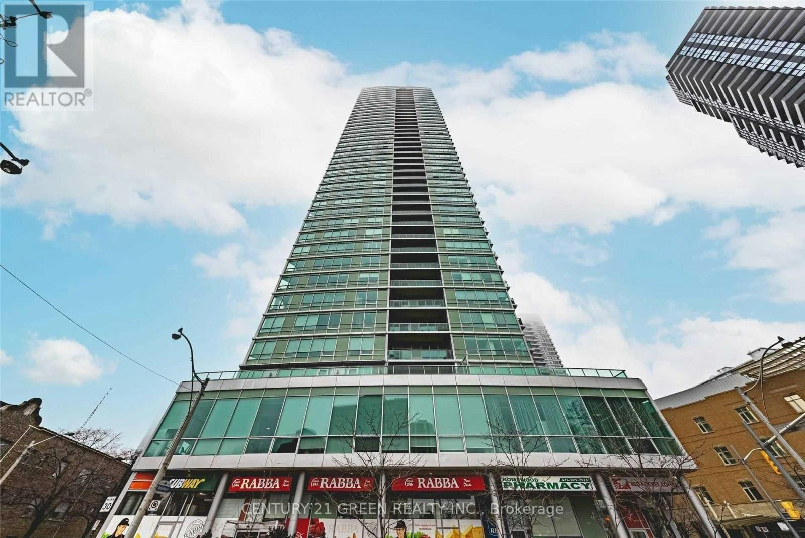 810-120 Homewood Avenue, Toronto, ON, M4Y 1J4