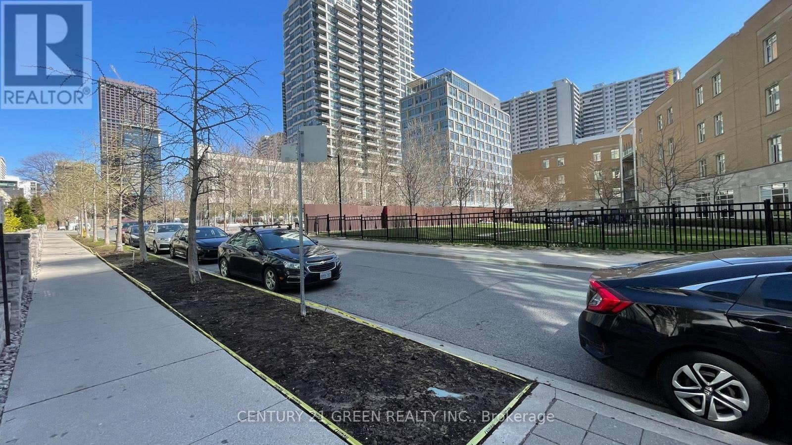 810-120 Homewood Avenue, Toronto, ON, M4Y 1J4 - 33