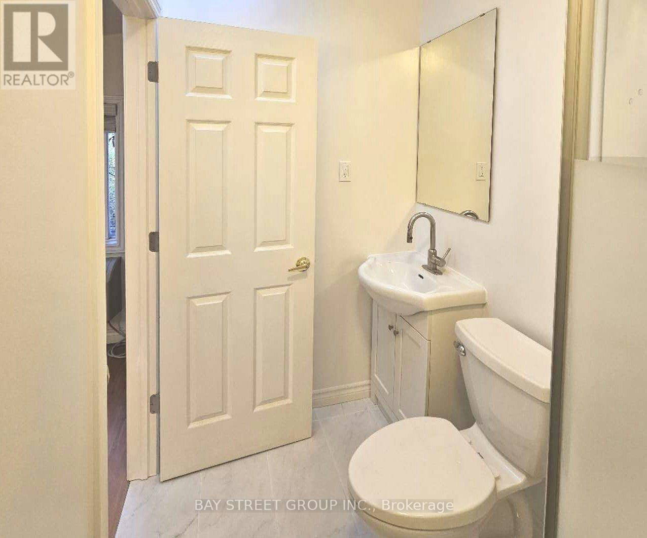 SIDE-36 Grandview Avenue N, Markham, ON, L3T 1H2 - 4