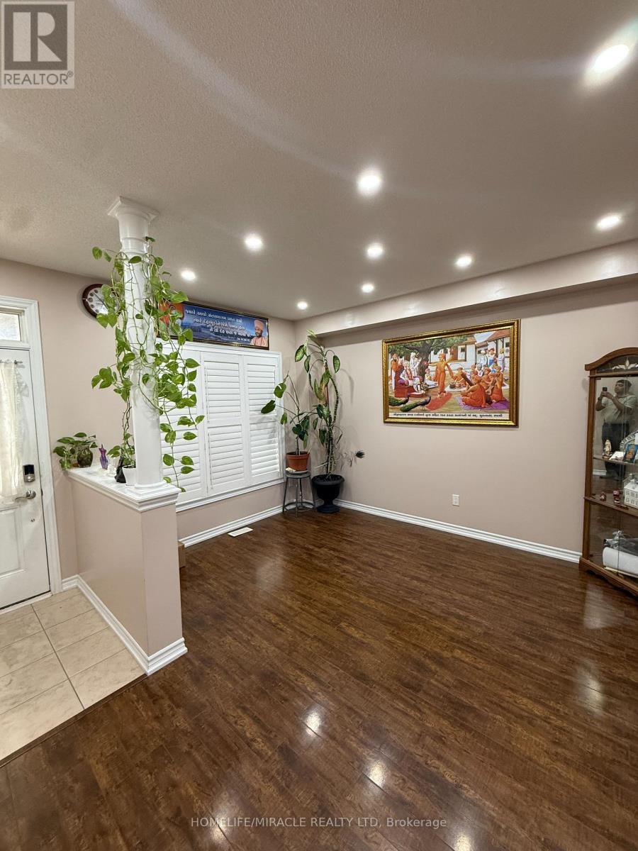 20 Country Ridge Court, Brampton, ON, L6P 3S2 - 10