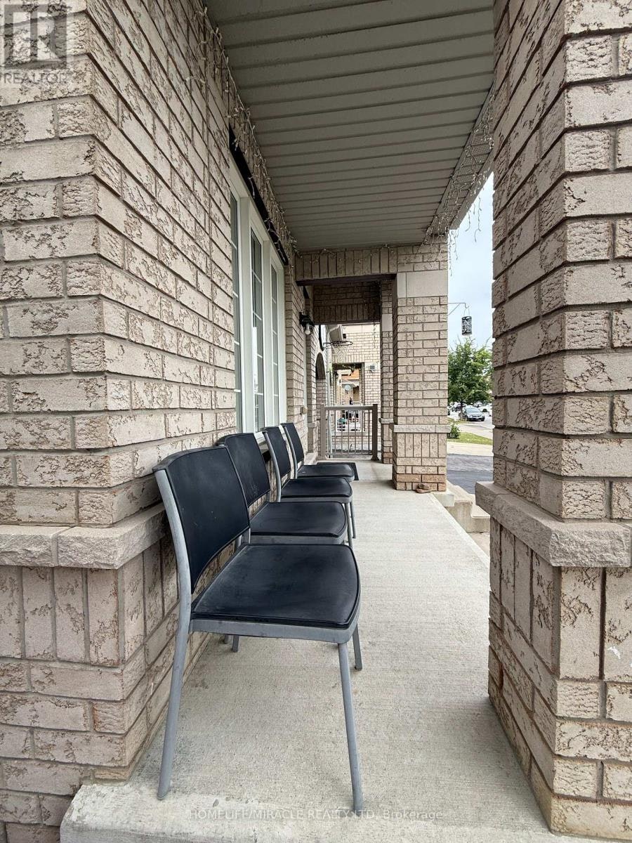 20 Country Ridge Court, Brampton, ON, L6P 3S2 - 7