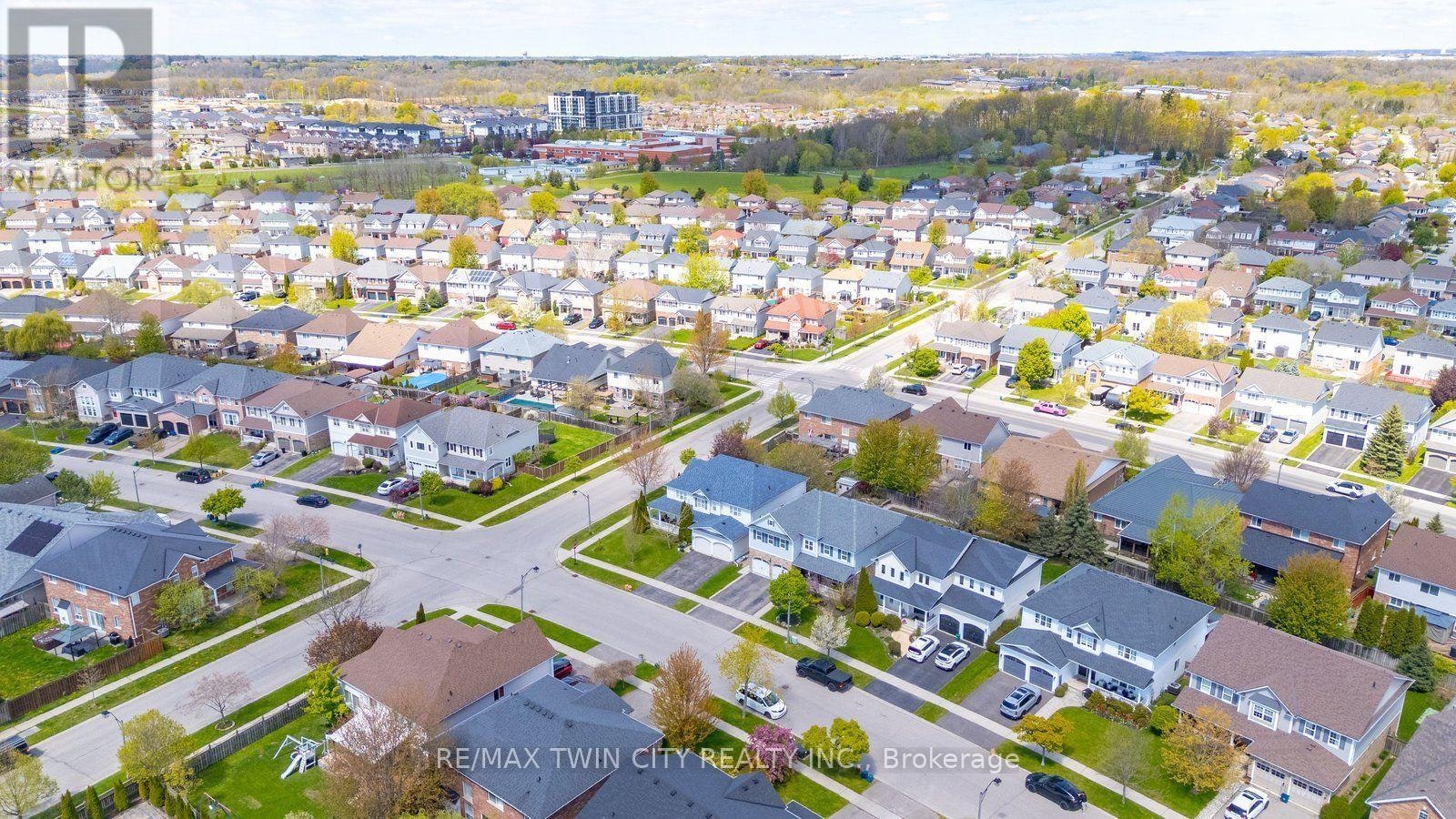 UPPER-20 Webb Avenue, Brantford, ON, N3T 6S5 - 4