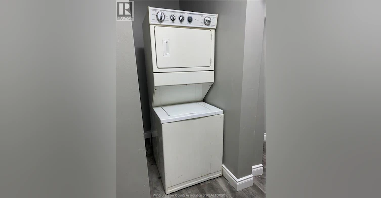 MAIN-669 Marentette, Windsor, ON, N9A 1Z3 - 12