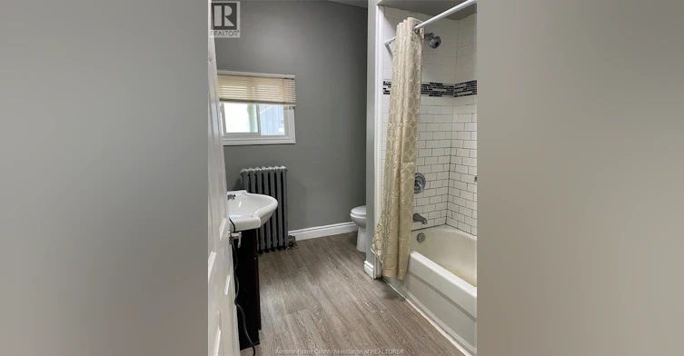 MAIN-669 Marentette, Windsor, ON, N9A 1Z3 - 11