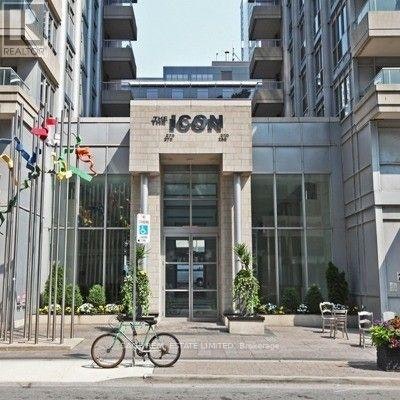 1128-250 Wellington Street W, Toronto, ON, M5V 3P6