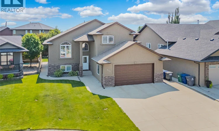 415 Paton Place