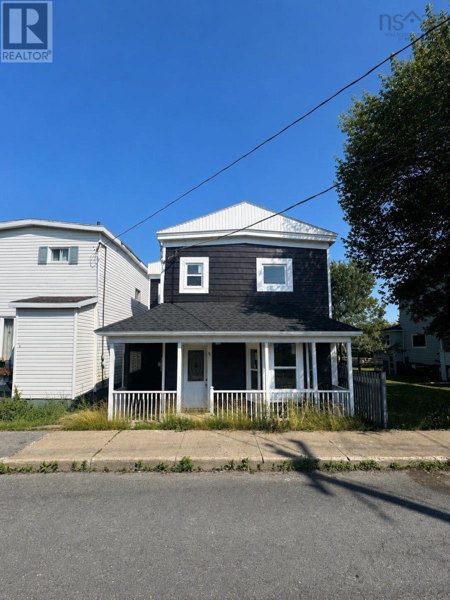 9 Stanley Street, North Sydney, NS, B2A 1S7