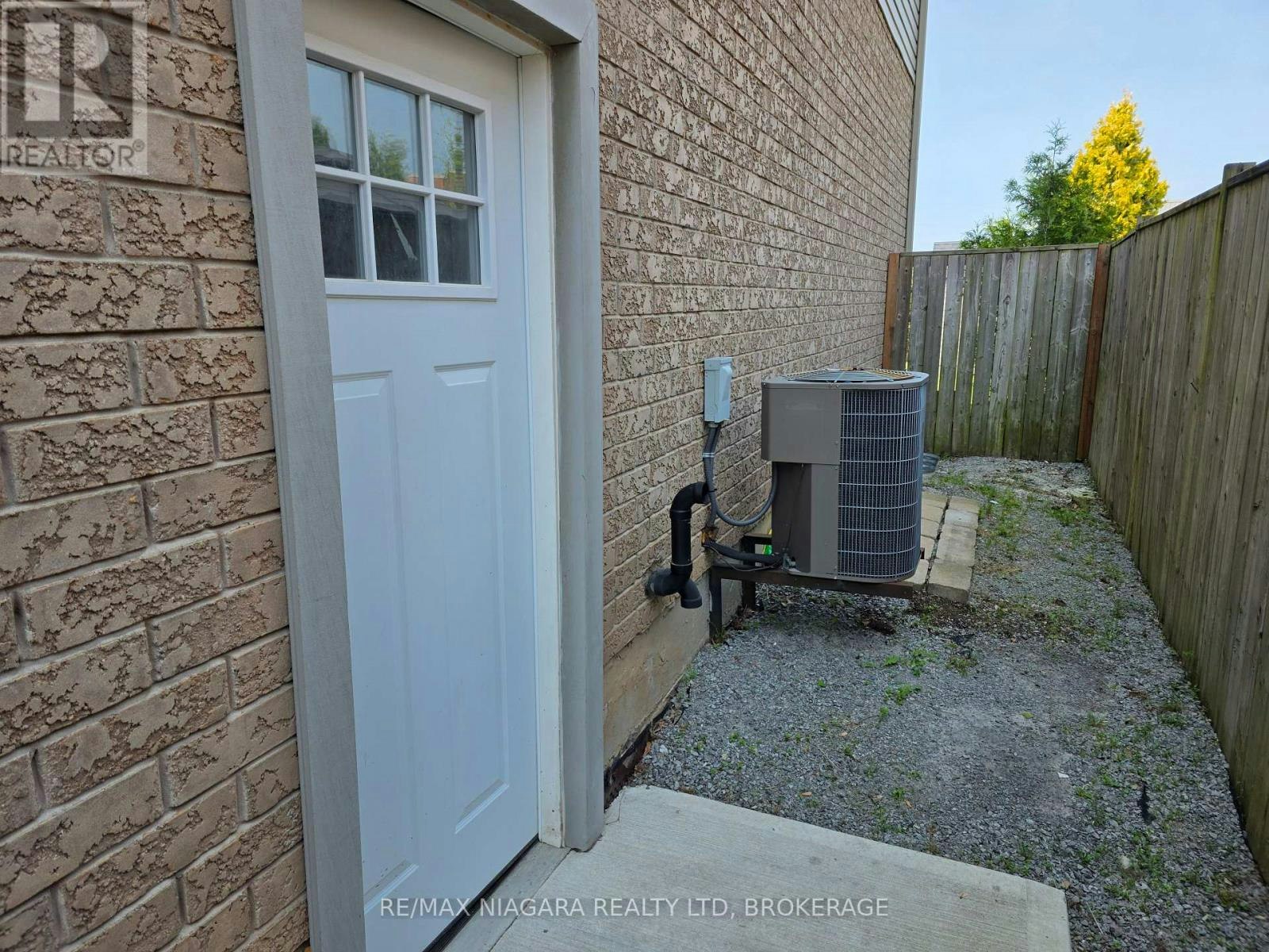 LOWER LEVEL-8383 Heikoop Crescent, Niagara Falls, ON, L2H 3J7 - 12