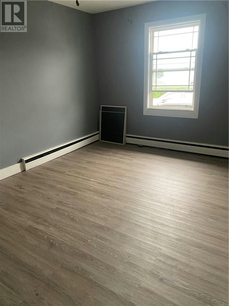 Main Floor-3045 Falconbridge Highway, Greater Sudbury, ON, P3L 1J4 - 12
