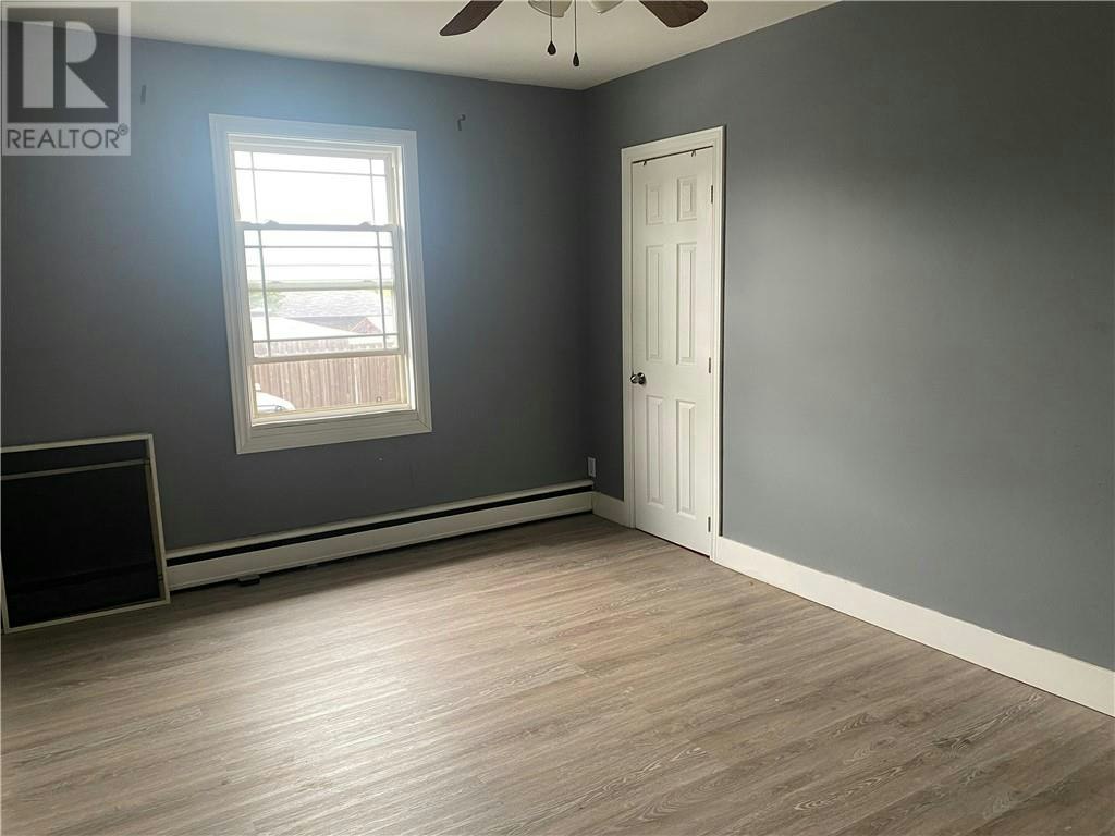 Main Floor-3045 Falconbridge Highway, Greater Sudbury, ON, P3L 1J4 - 13