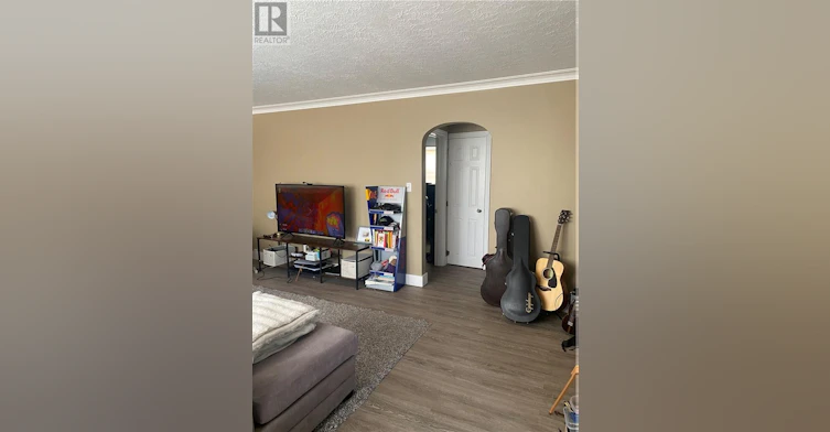 Main Floor-3045 Falconbridge Highway, Greater Sudbury, ON, P3L 1J4 - 8