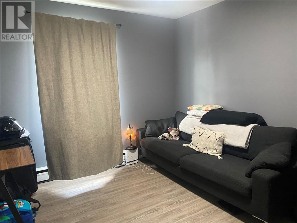 Main Floor-3045 Falconbridge Highway, Greater Sudbury, ON, P3L 1J4 - 12