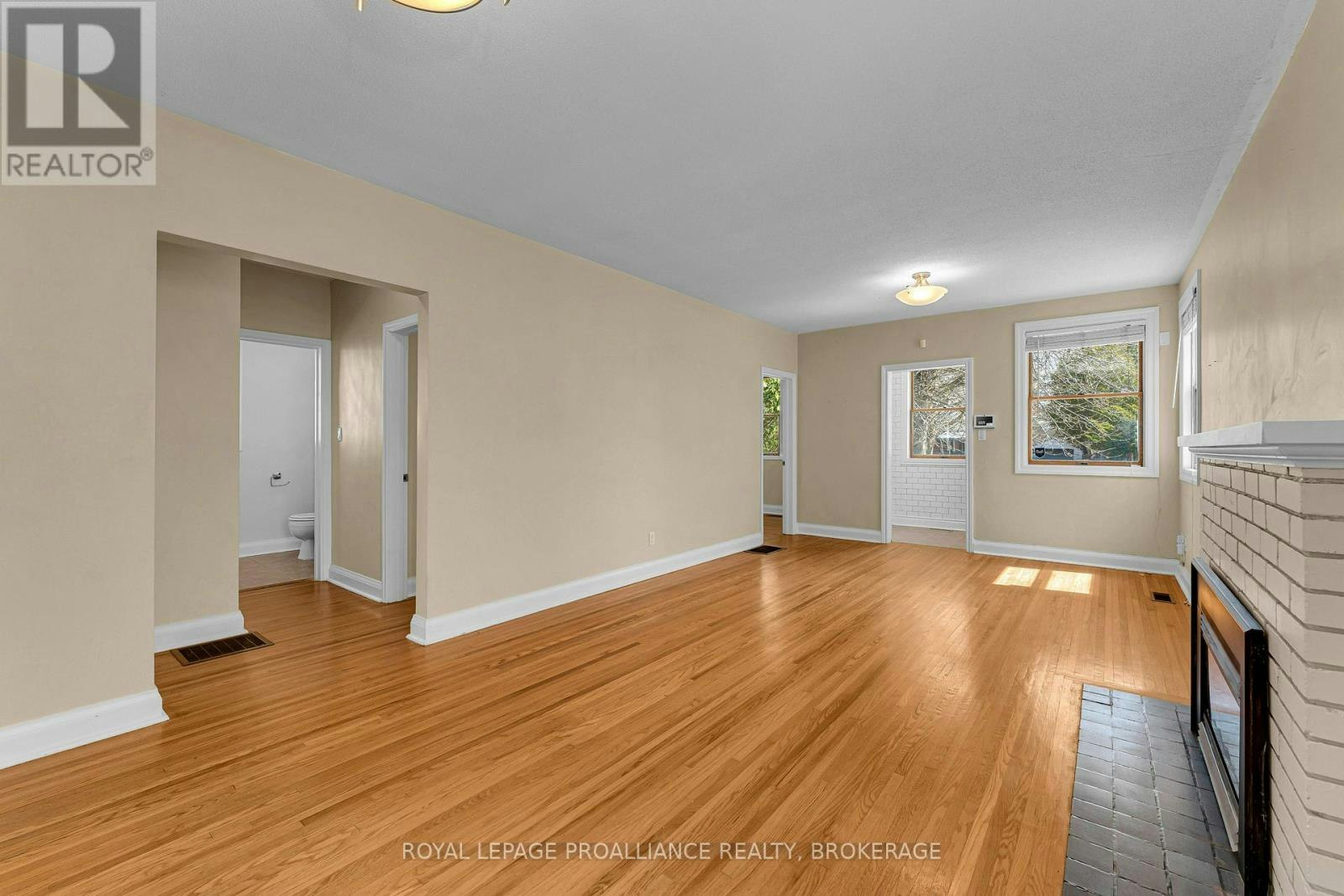 524 College Street, Kingston, ON, K7L 4M9 - 12