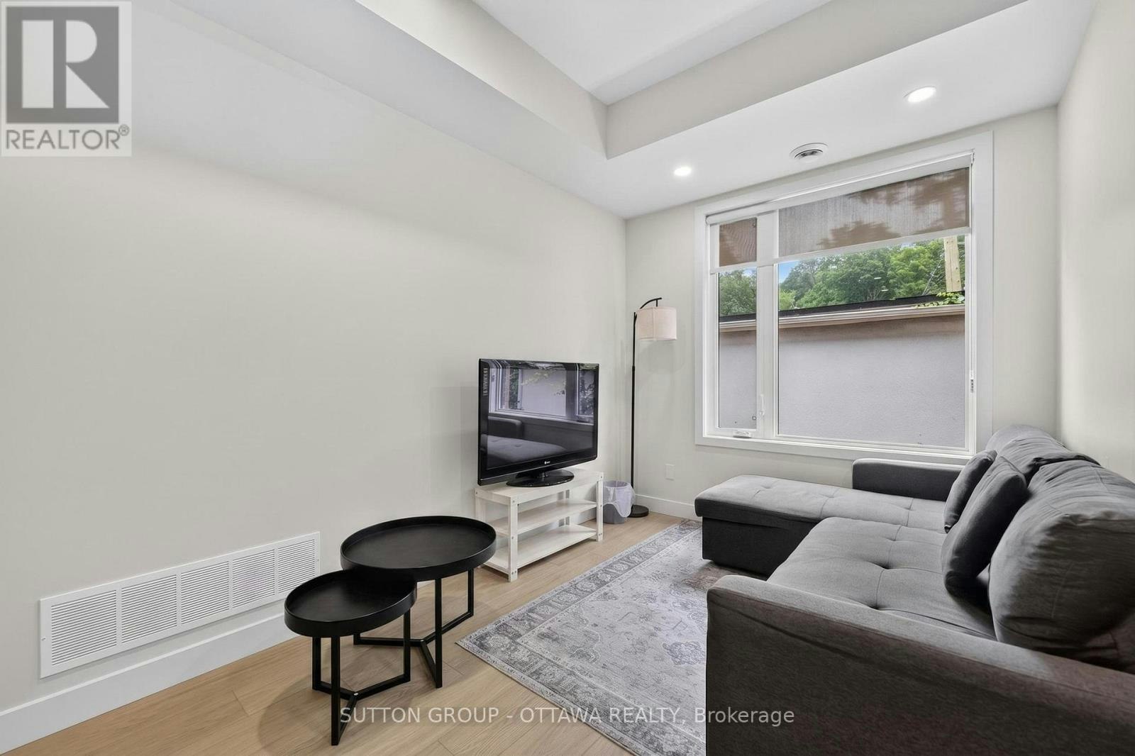 5-250 Ferland Street, Ottawa, ON, K1L 7T6 - 7