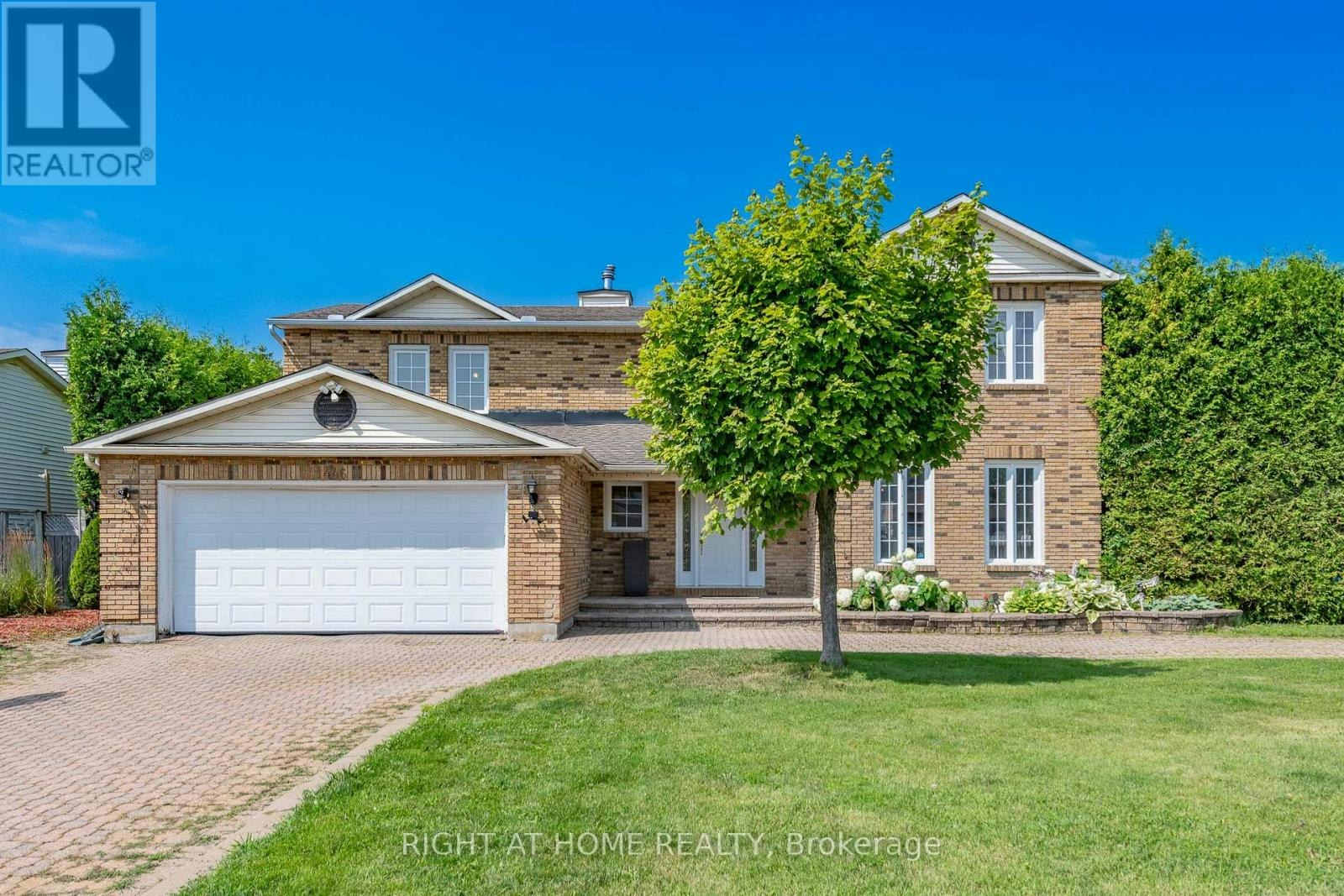 1446 Bourcier Drive, Ottawa, ON, K1E 3J9